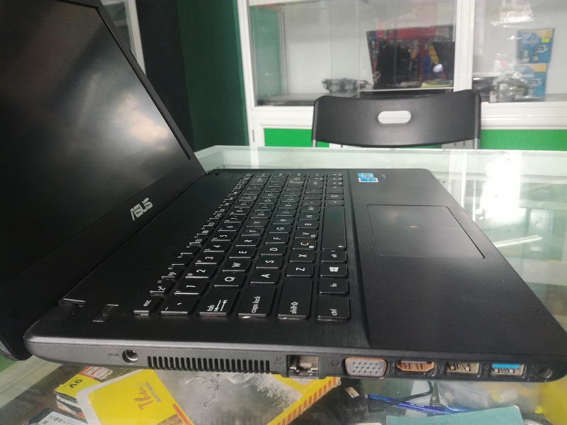 Laptop Asus cũ X451CAP